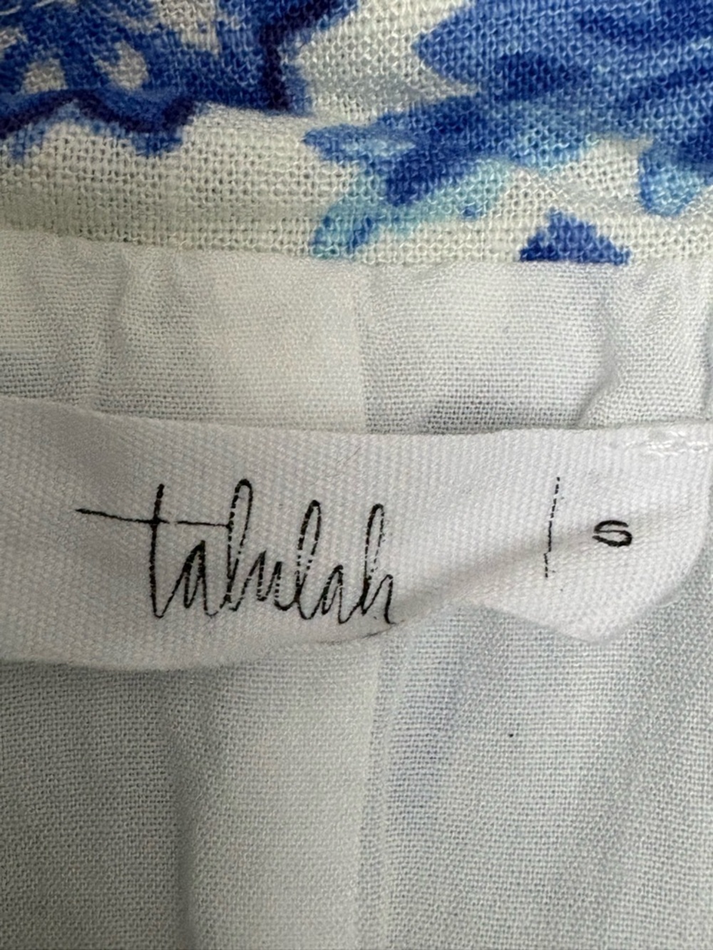 TALULAH Blue and White Floral Button-Front Vest - Picture 2 of 8
